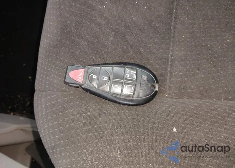 2013 Dodge Grand Caravan Sxt from USA, damaged, VIN 2C4RDGCG0DR582822